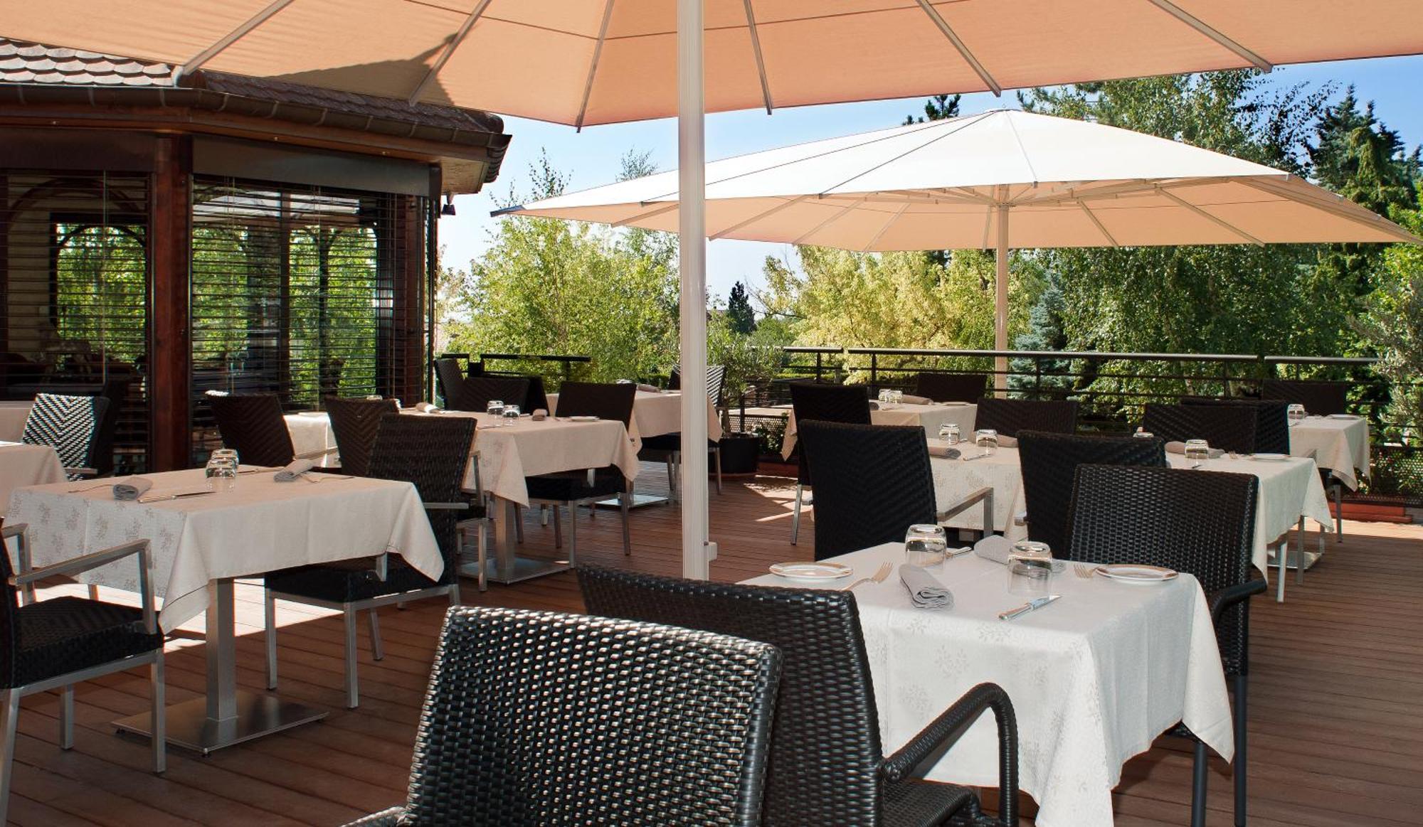 Logis Hotel Le Parc & Spa Saint-Hippolyte  Luaran gambar
