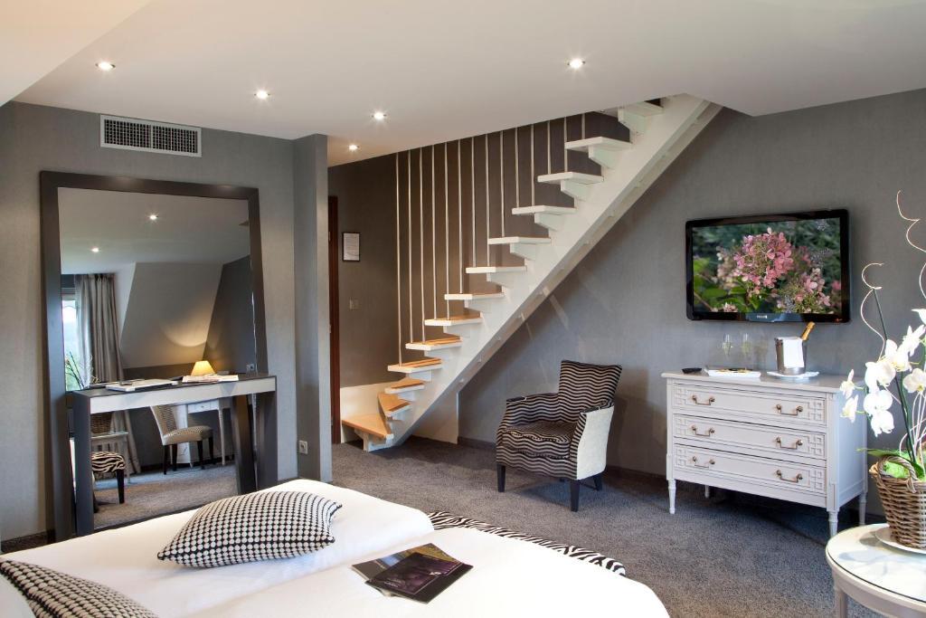 Logis Hotel Le Parc & Spa Saint-Hippolyte  Bilik gambar